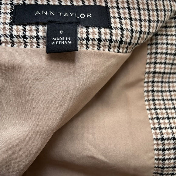 Ann Taylor Glen Check Seamed Pencil Skirt - Picture 5 of 6